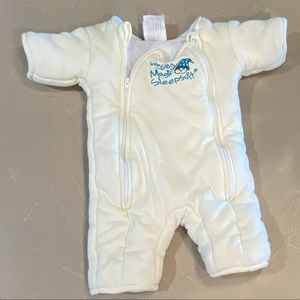 BABY MERLIN'S MAGIC SLEEP SUIT Size Small 3-6